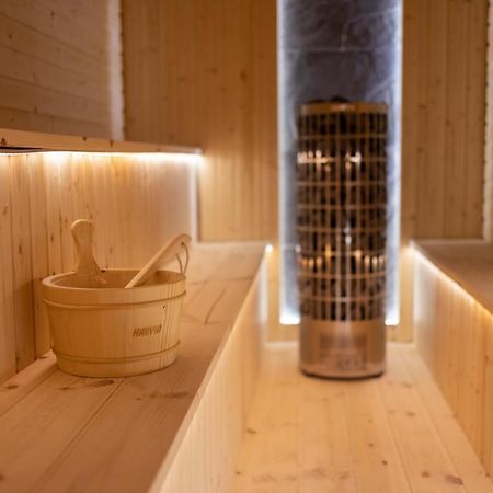 Pensjonat Laworta Ski Ustrzyki Dolne Luaran gambar